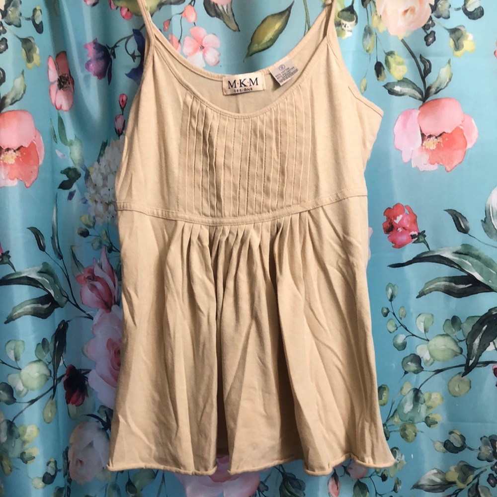 Gathered flounce top